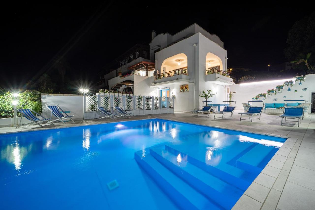 Almare B&B Crotone Bagian luar foto