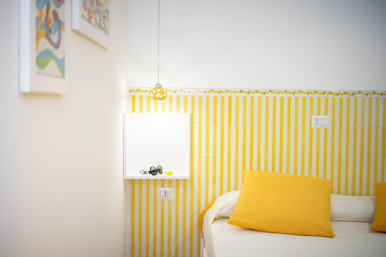Almare B&B Crotone Bagian luar foto