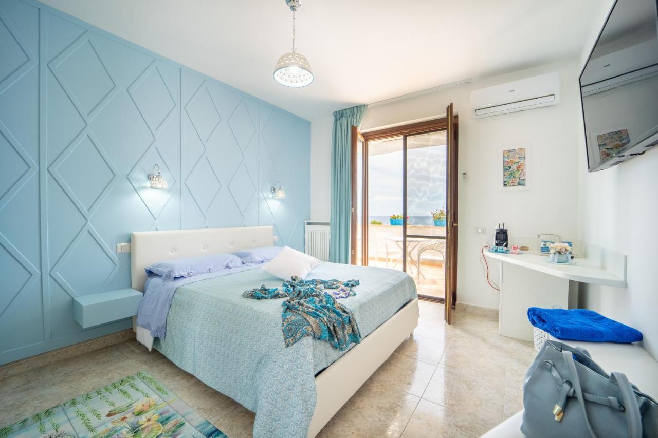 Almare B&B Crotone Bagian luar foto
