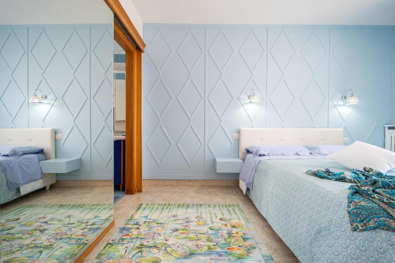 Almare B&B Crotone Bagian luar foto