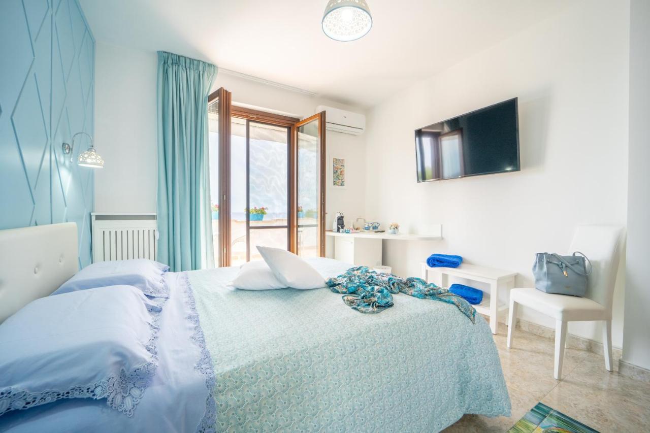 Almare B&B Crotone Bagian luar foto